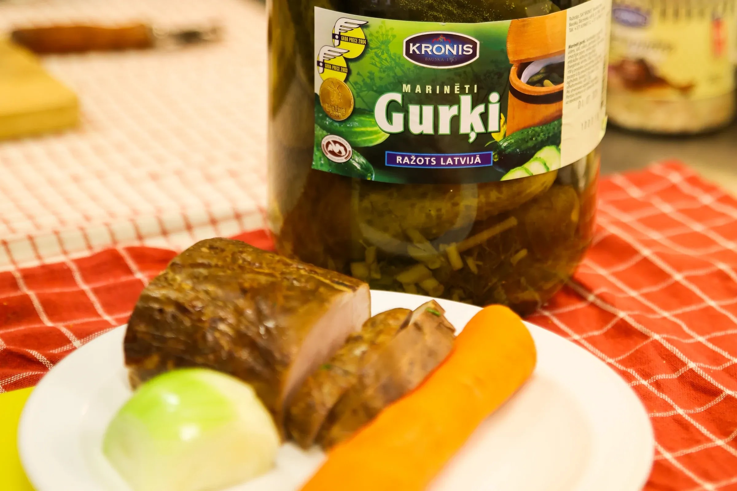 Sagriez marinētos gurķus, 1. attēls
